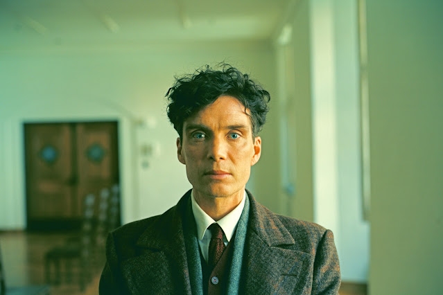 Oppenheimer è il film più inaccessibile ed elitario di Christopher Nolan [Recensione]