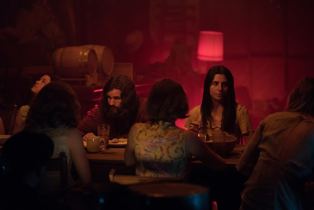 Venezia 75: Charlie Says – La recensione del biopic su Charles Manson con Matt Smith