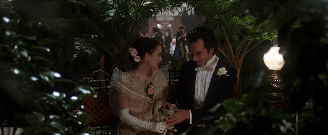 Winona Ryder, da ‘Beetlejuice’ a ‘Stranger Things’: Ascesa, declino e rinascita di un’anti diva