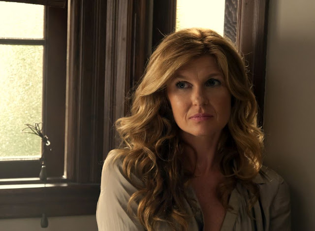 ‘9-1-1’: Connie Britton si unisce ad Angela Bassett per la nuova serie di Ryan Murphy