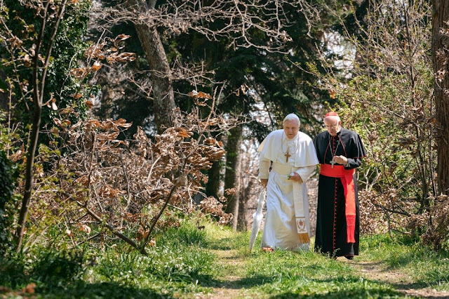 ‘I due papi’: Anthony Hopkins e Jonathan Pryce nel teaser trailer del biopic di Netflix