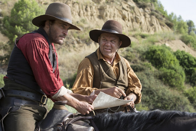 Joaquin Phoenix e Jake Gyllenhaal nel trailer di ‘The Sisters Brothers’ di Audiard