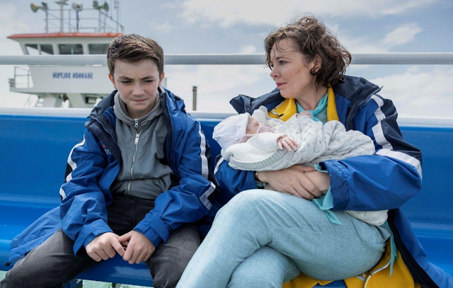 ‘Joyride’: primo trailer per la commedia con Olivia Colman