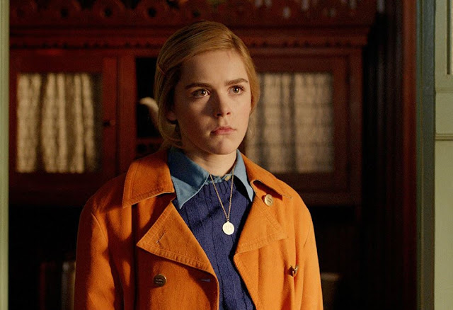 Kiernan Shipka protagonista del reboot dark di ‘Sabrina the Teenage Witch’