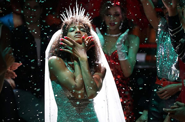 La seconda stagione di ‘Pose’ culminerà con l’uscita del brano “Vogue” di Madonna e la cantante potrebbe unirsi al cast