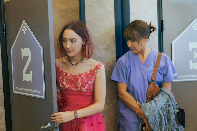‘Lady Bird’: Anticipata l’uscita del film con Saoirse Ronan nelle sale italiane all’1 marzo