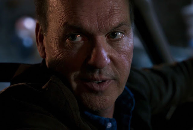 Michael Keaton e Seth Rogen nella dark comedy ‘King of the Jungle’