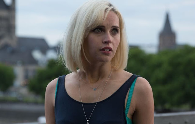 ‘On The Basis Of Sex’: Felicity Jones sostituisce Natalie Portman per il biopic su Ruth Bader Ginsburg