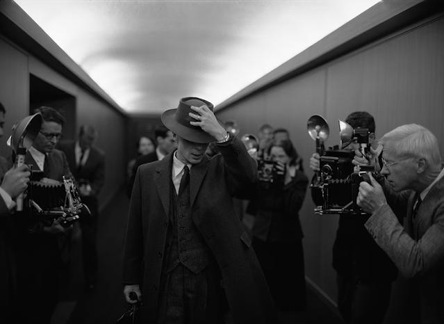 ‘Oppenheimer’, il trailer del nuovo film di Christopher Nolan