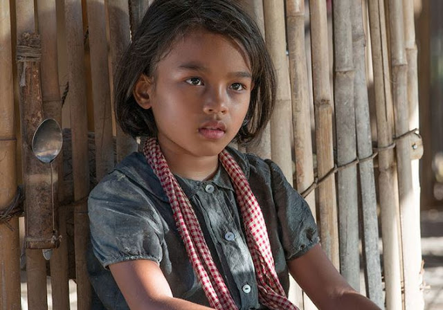 ‘Per primo hanno ucciso mio padre’ di Angelina Jolie potrebbe concorrere agli Oscar come miglior film straniero