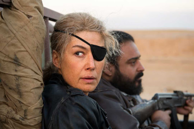 Rosamund Pike nel primo trailer di ‘A Private War’