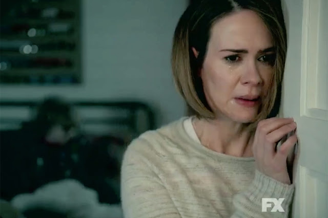 Sarah Paulson ed Evan Peters nel primo trailer ufficiale di ‘American Horror Story: Cult’