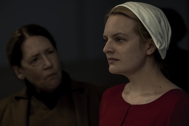 ‘The Handmaid’s Tale’: Hulu conferma la terza stagione