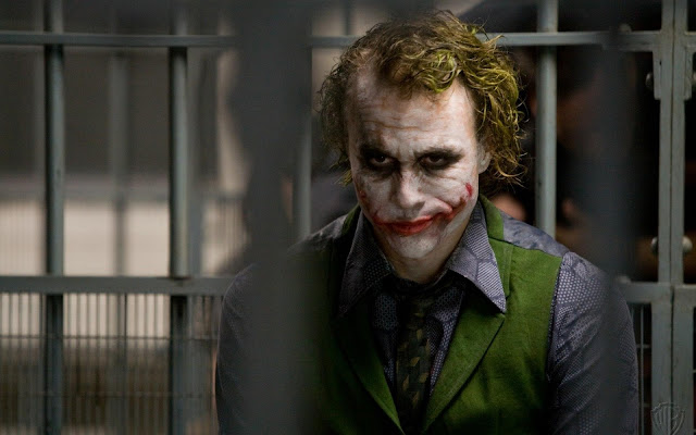 ‘The Joker’: In arrivo un film di origini sul villain più celebre dei fumetti grazie a Todd Phillips e Martin Scorsese