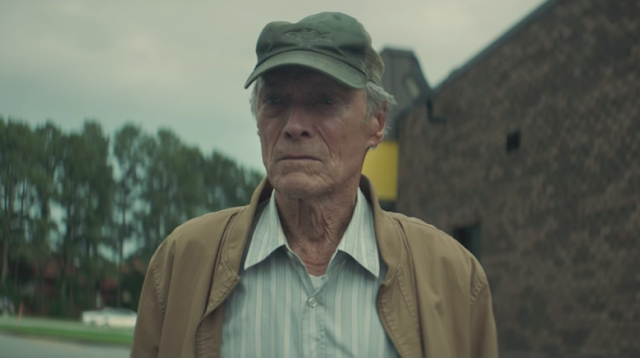 ‘The Mule’: Il trailer dell’ultimo film diretto e interpretato da Clint Eastwood con Bradley Cooper
