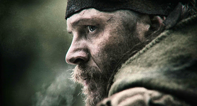 Tom Hardy debutta su Netflix con ‘WAR PARTY’ di Andrew Dominik