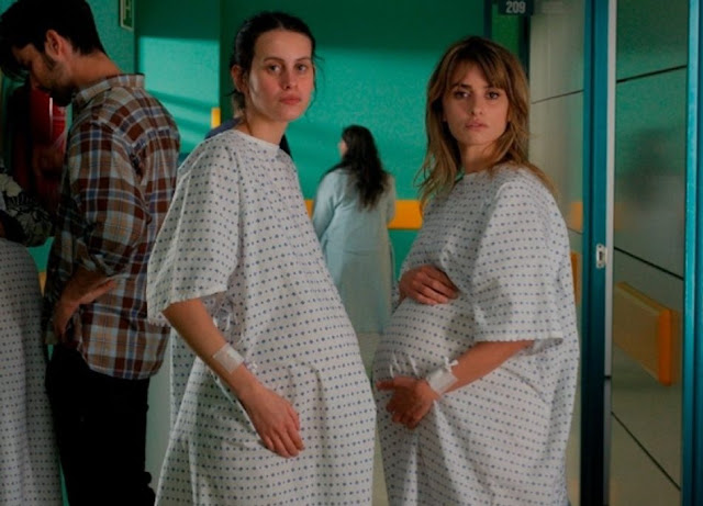 Venezia 78: le prime impressioni a caldo di ‘Madres Paralelas’, il film di apertura di Almodovar