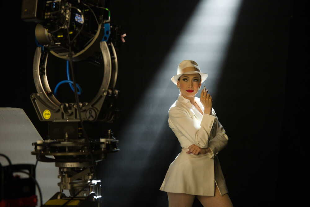 Kiss of the Spider Woman, il trailer del film con Jennifer Lopez